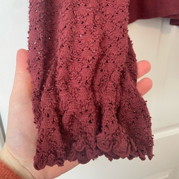 Madewell Eyelet Ruffle Sleeve Top - A Textured Dream 🧵 0153 - Picture 2 of 6